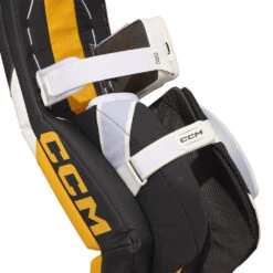 CCM EFLEX 6.5 Junior Ice Hockey Goalie Leg Pads -Hockey Shop GPE6.5 BOS 05