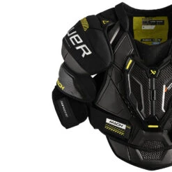Bauer Supreme Mach Senior Ice Hockey Shoulder Pads -Hockey Shop MACH SR half front