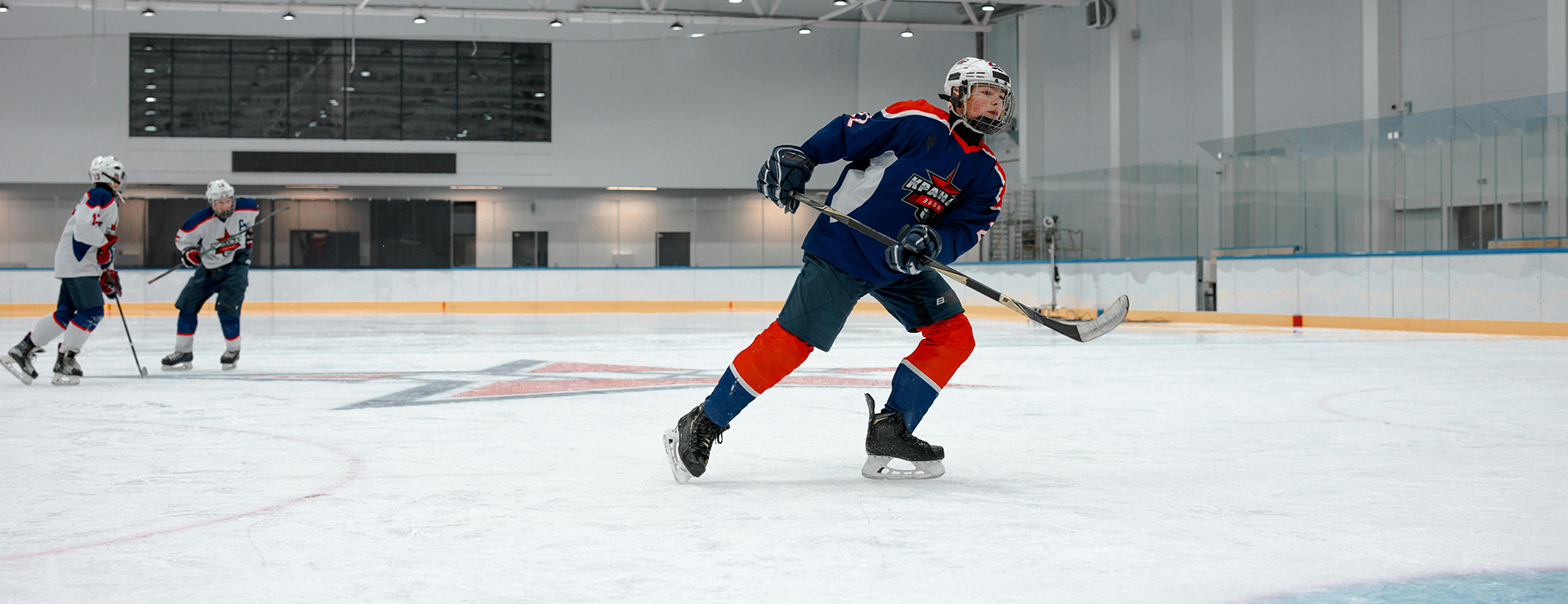 Front Page -Hockey Shop pexels ron lach 8974842